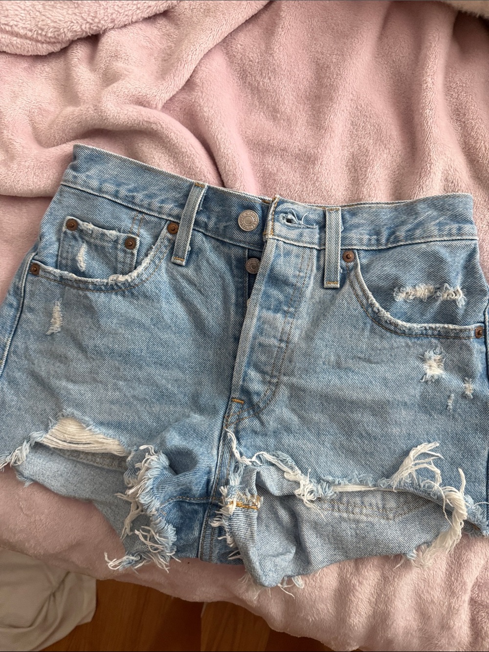 Levis light Blue Distressed Denim Shorts - Women